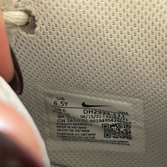 Nike Air Force Ones Mid - Picture 4 of 4